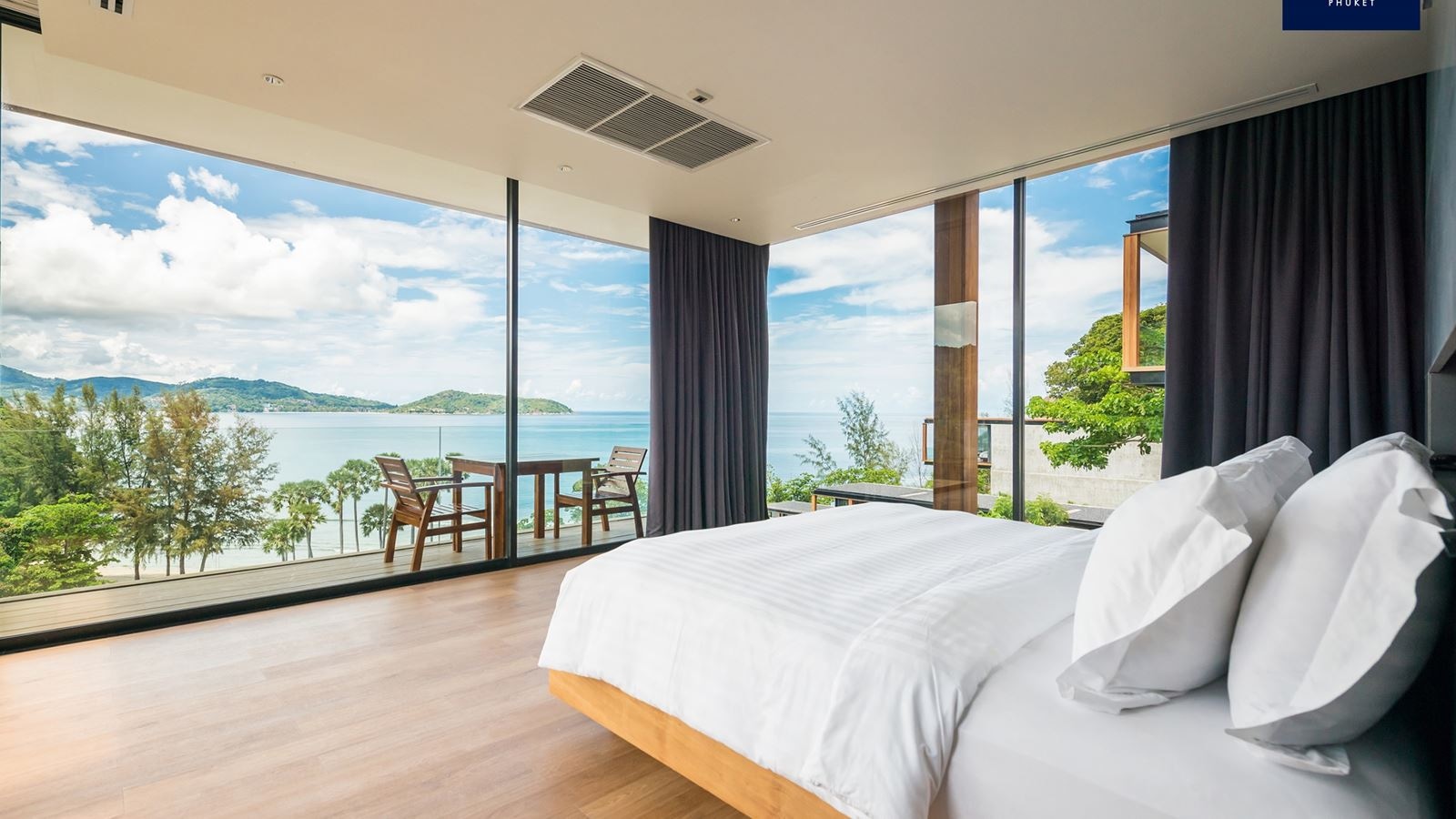 rooms-one-bedroom-pool-villa-high-bay