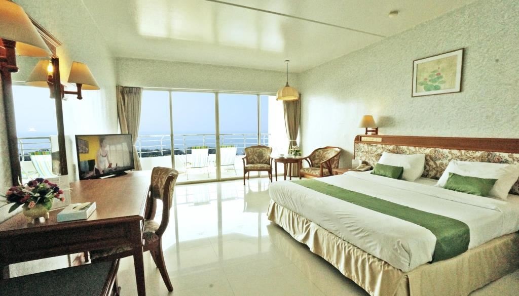 rooms-mini-suite-tower-wing