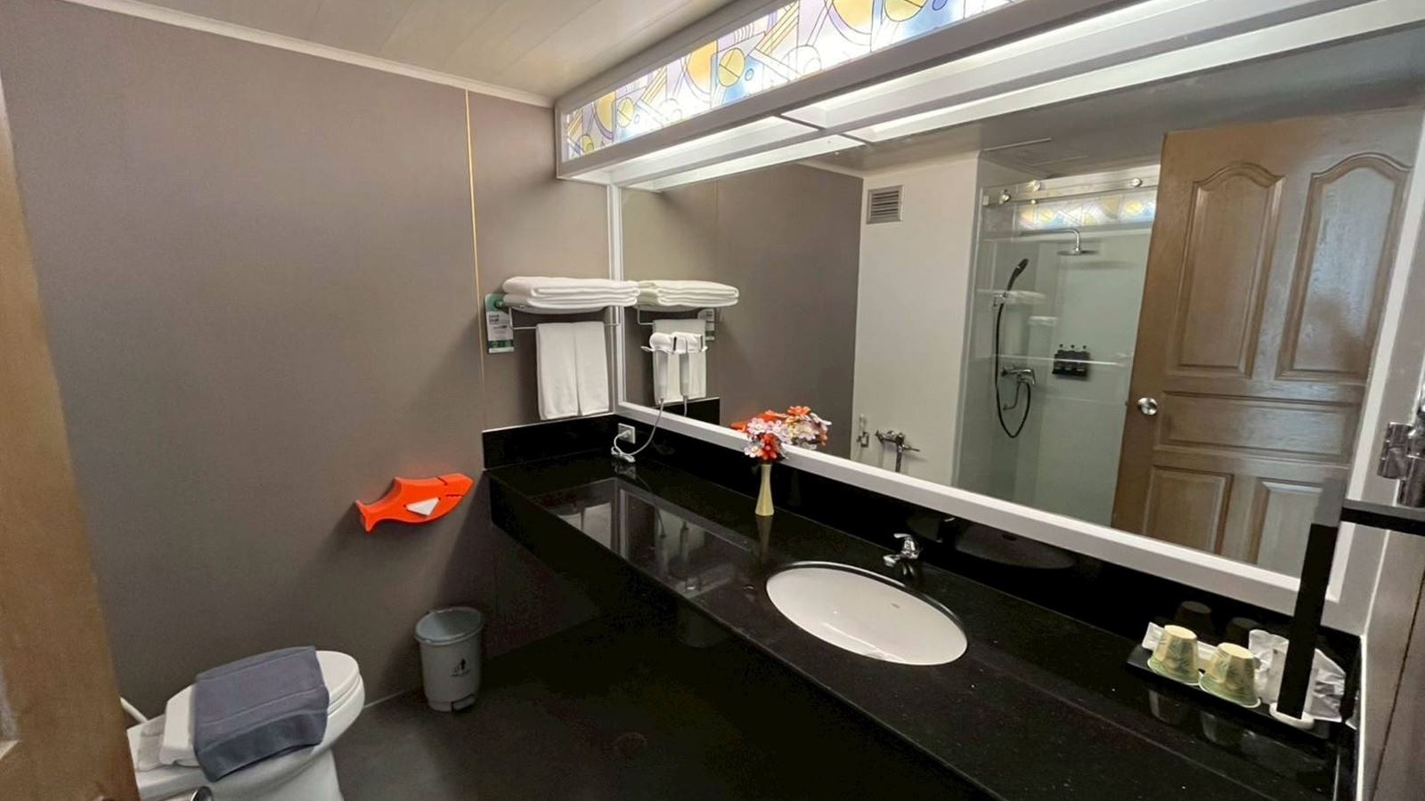 rooms-superior-city-view-park-wing