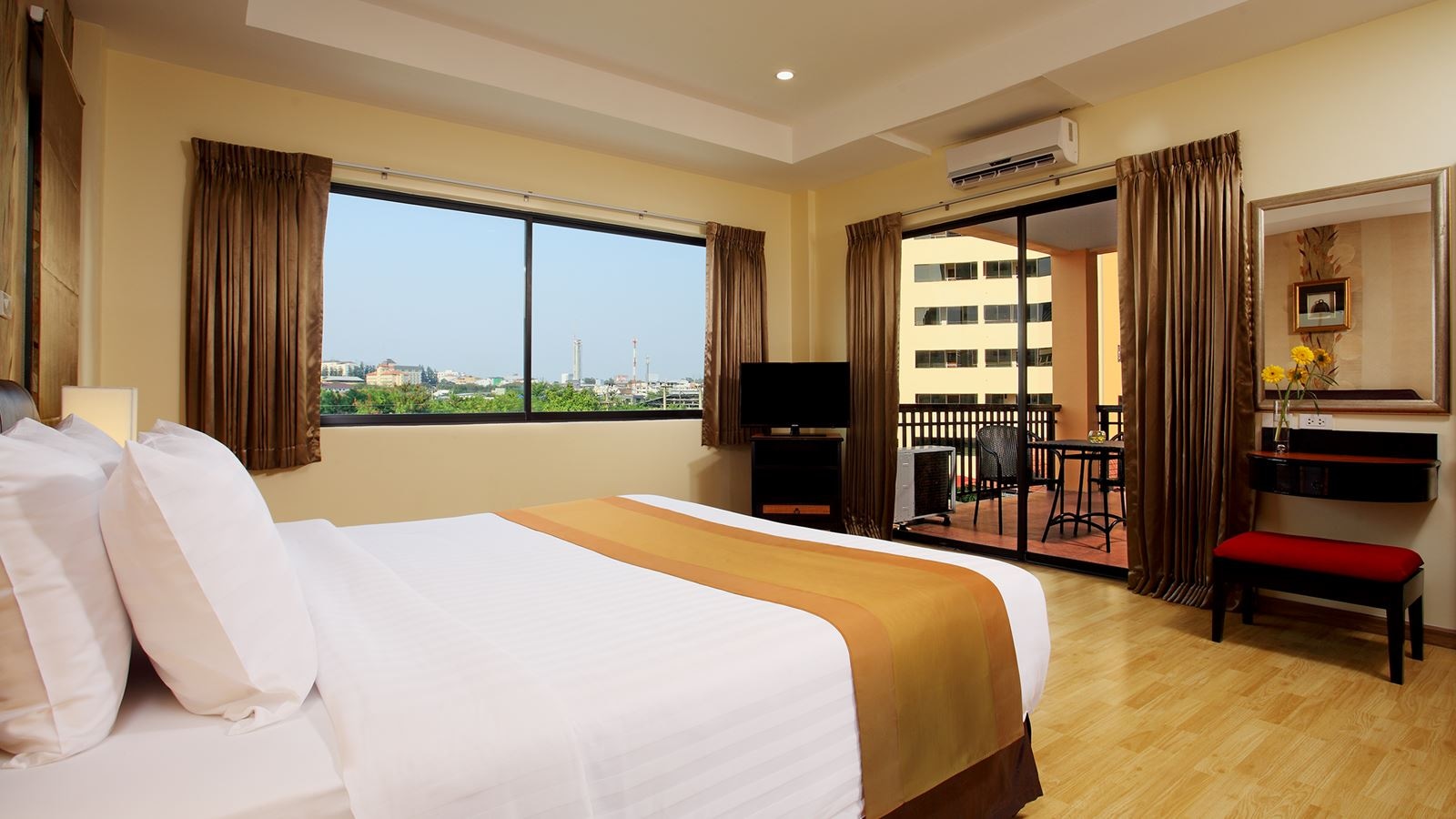 rooms-two-bedroom-suite