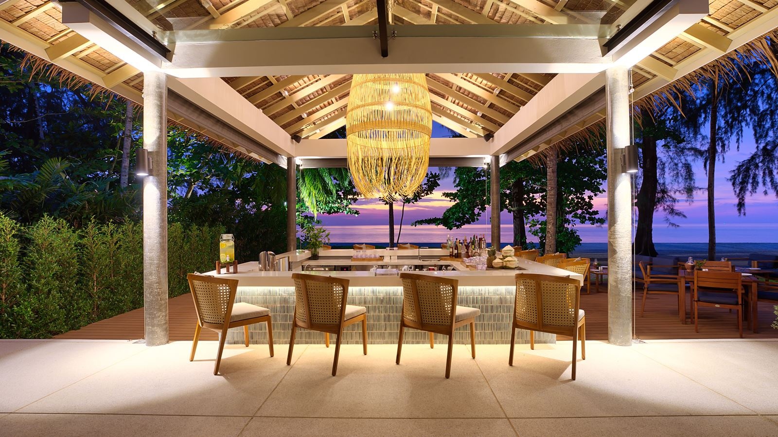 restaurants-edgewater