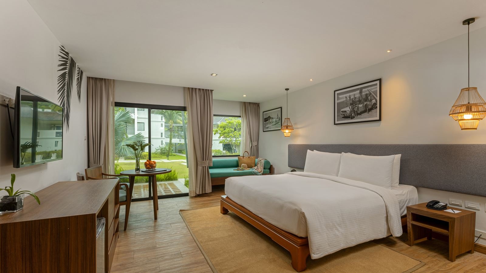 rooms-deluxe-garden-terrace