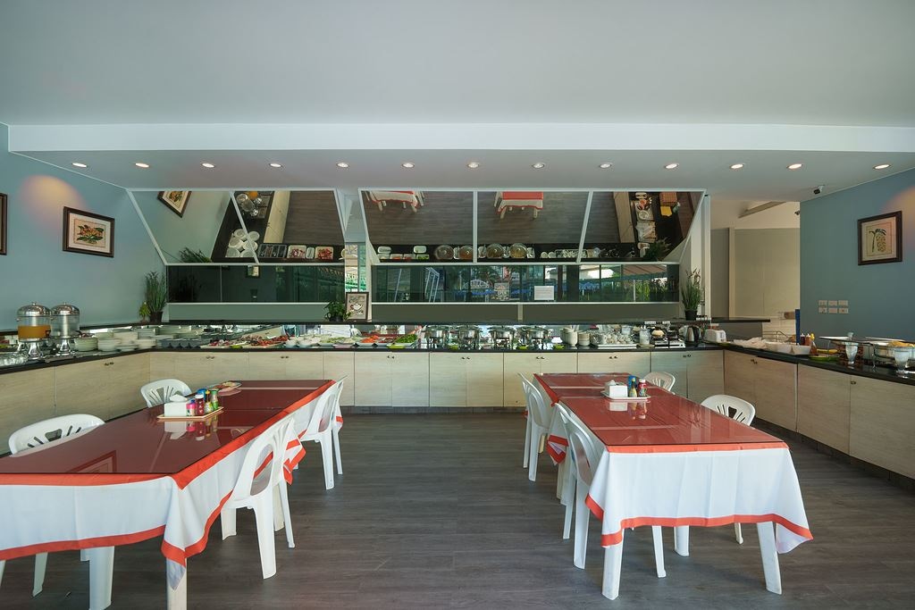 restaurants-restaurant