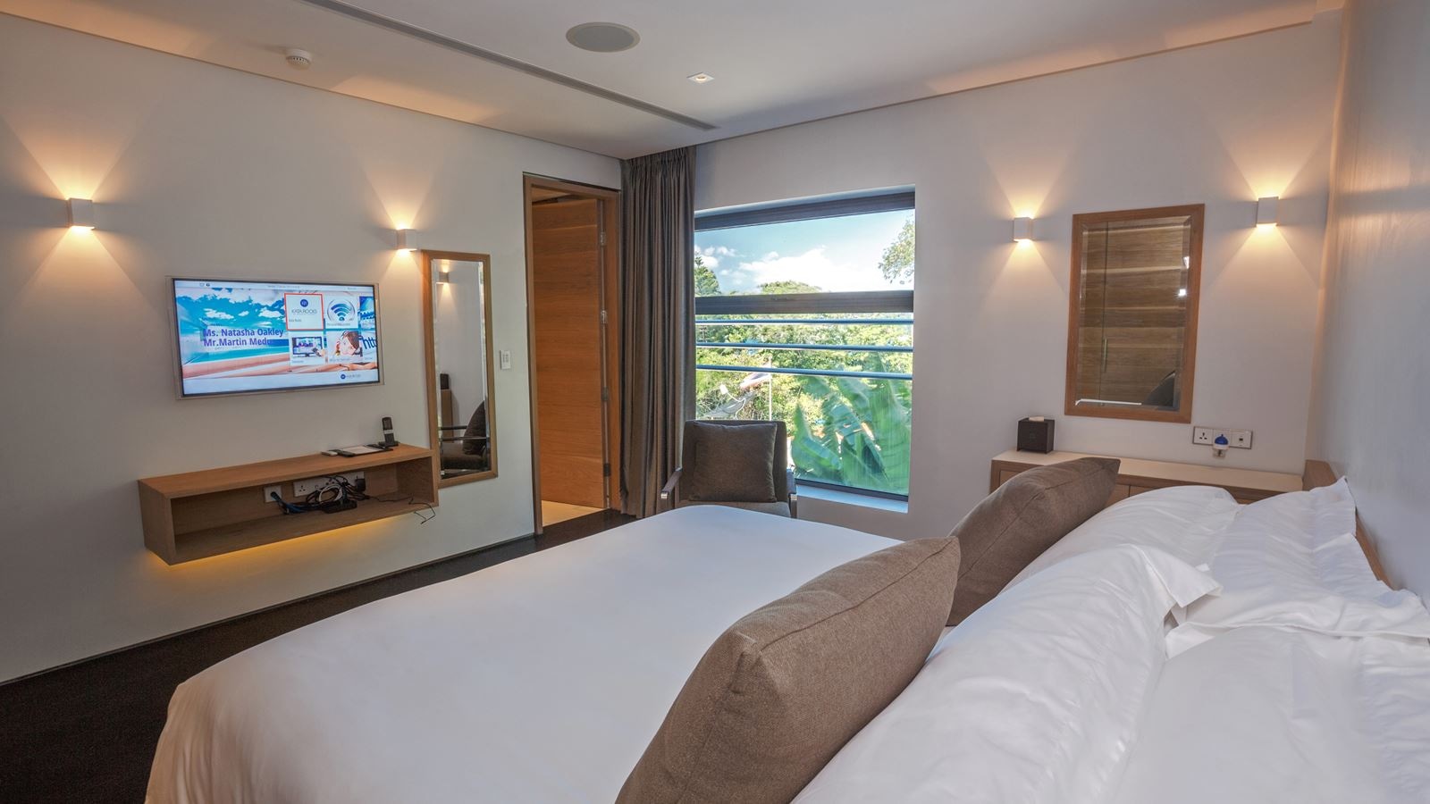 rooms-twobedroom-sky-pool-villa