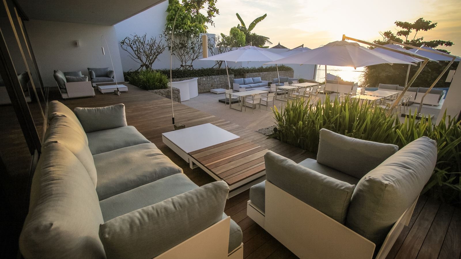 restaurants-oceanfront-restaurant