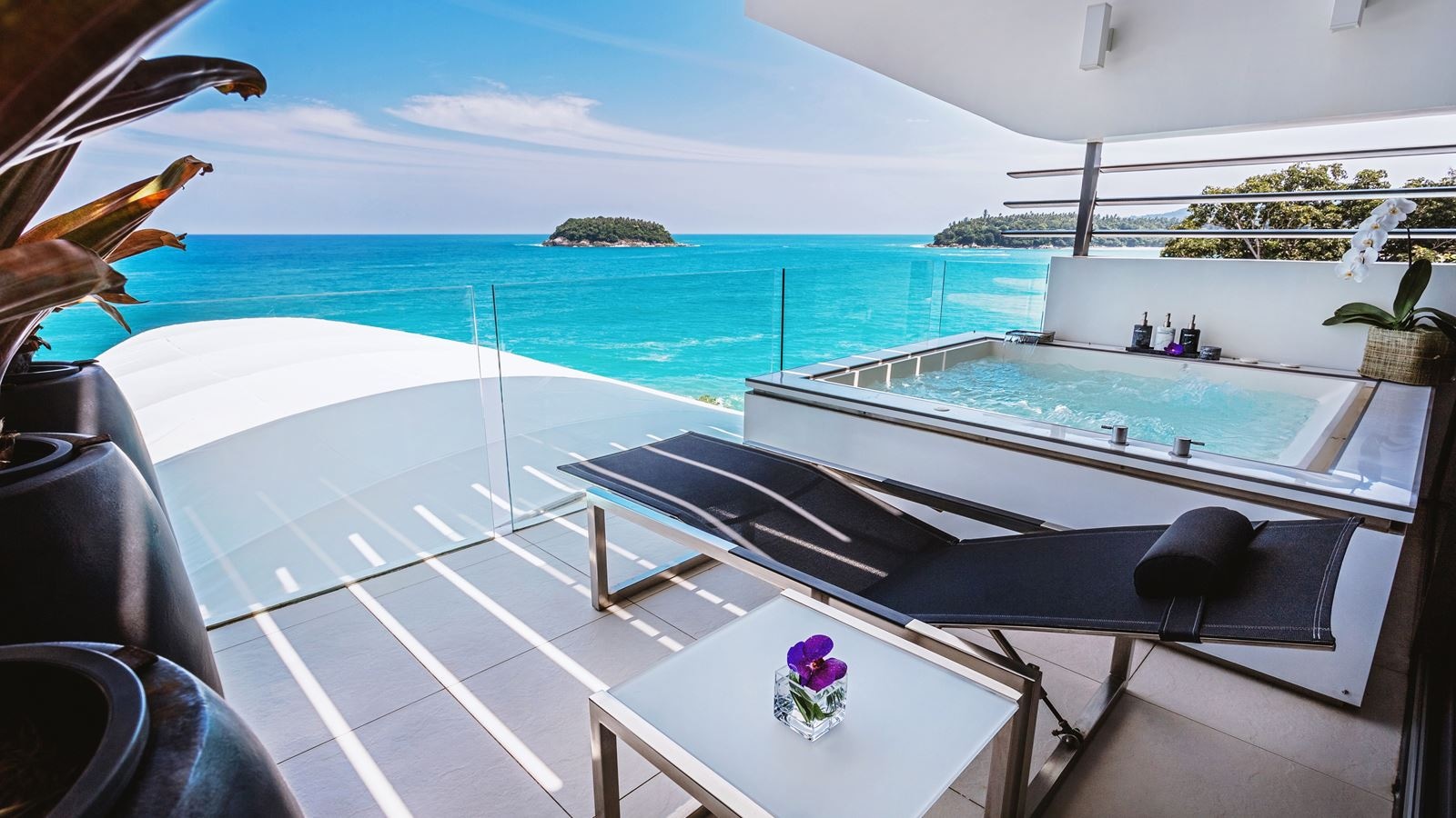 rooms-fourbedroom-sky-pool-villa-penthouse