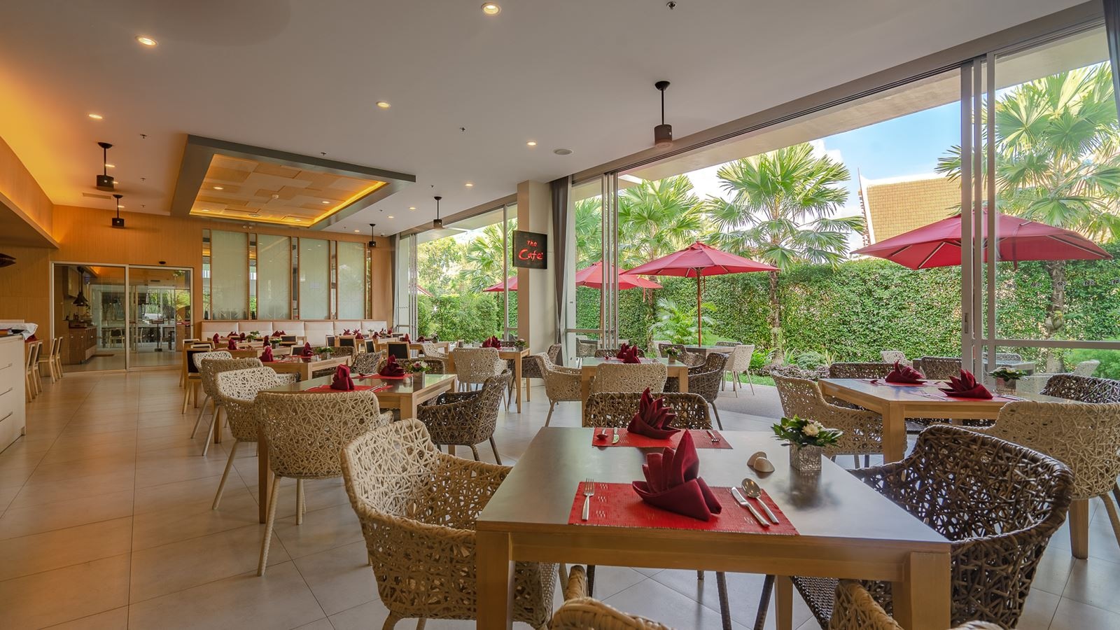 restaurants-the-cafe