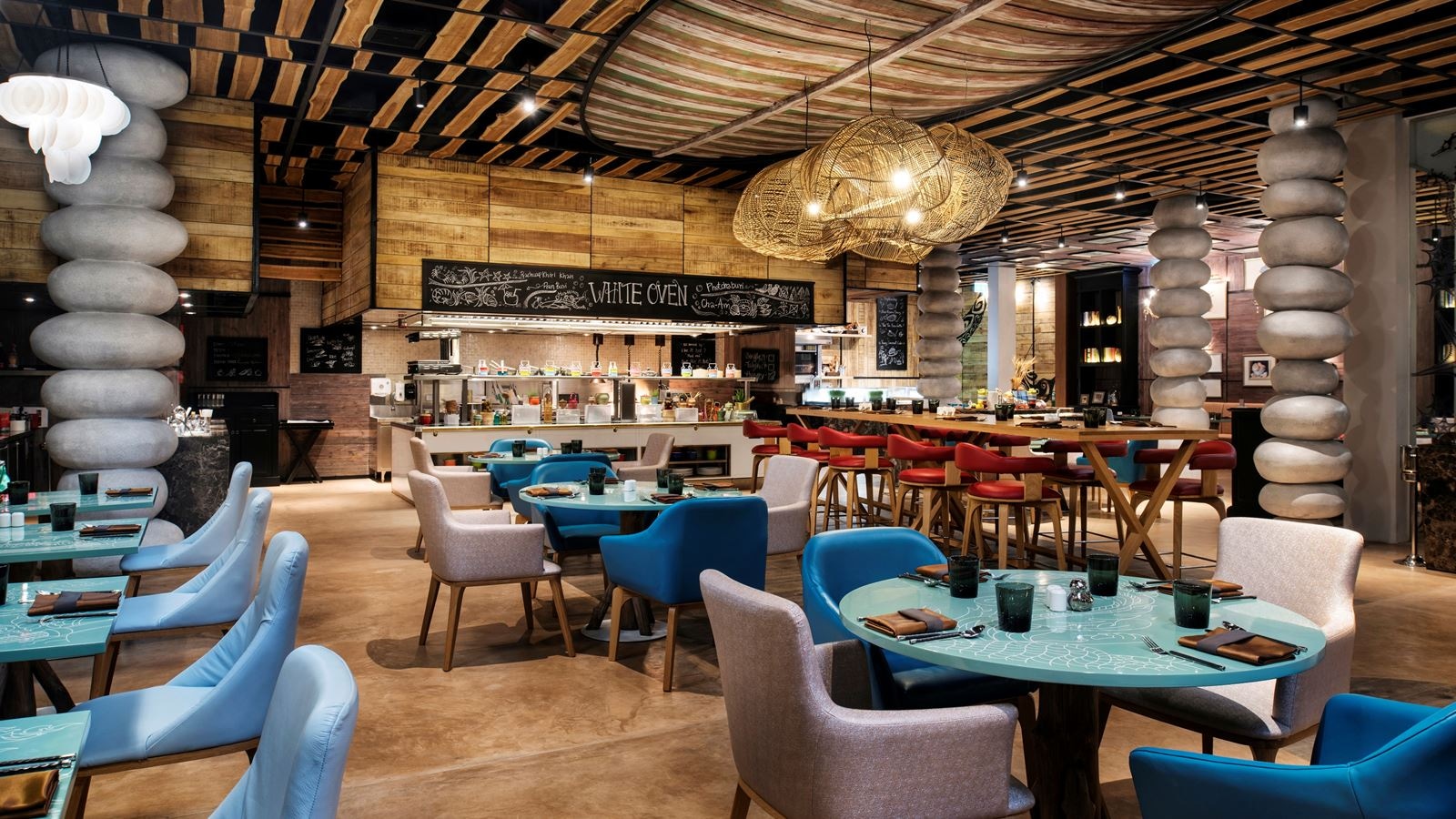 restaurants-white-oven