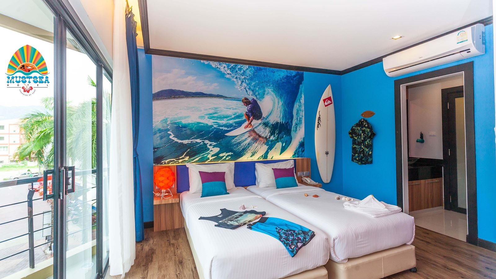 rooms-superior-balcony-room