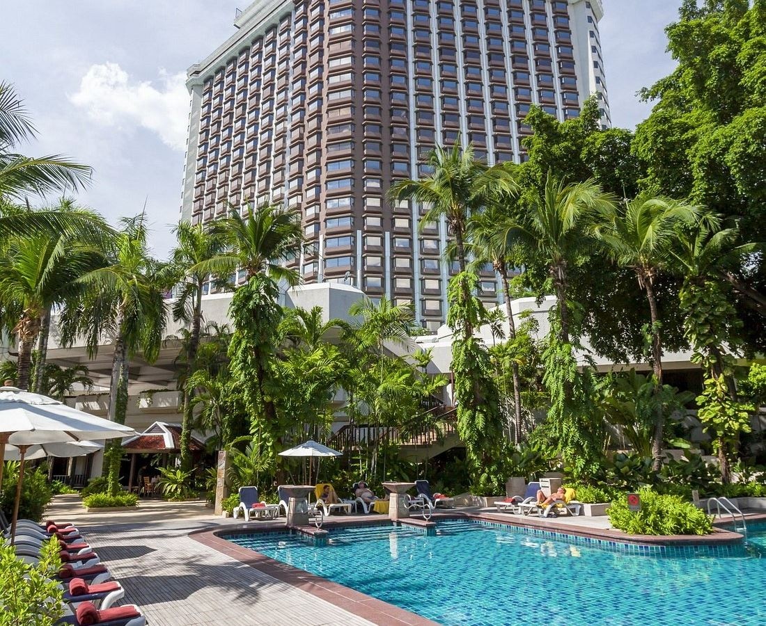 general-main-building