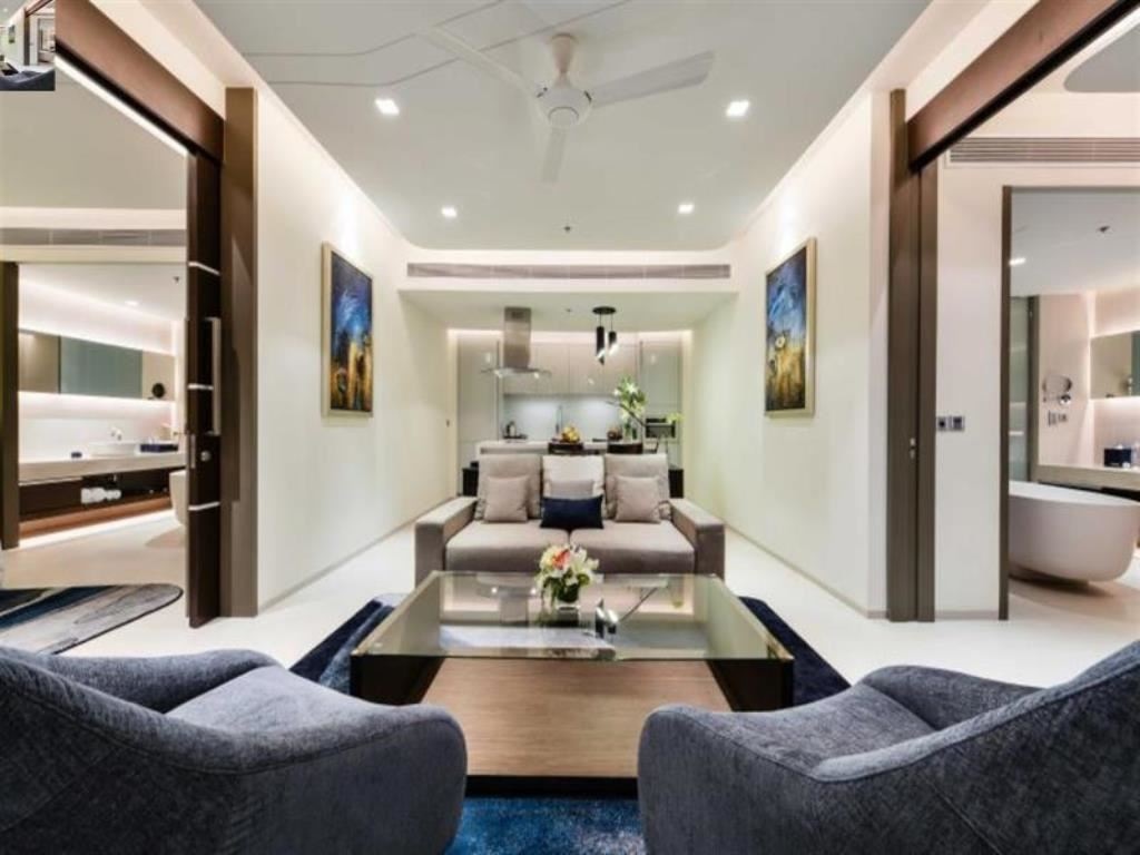 rooms-2-bedroom-grand-pool-suite