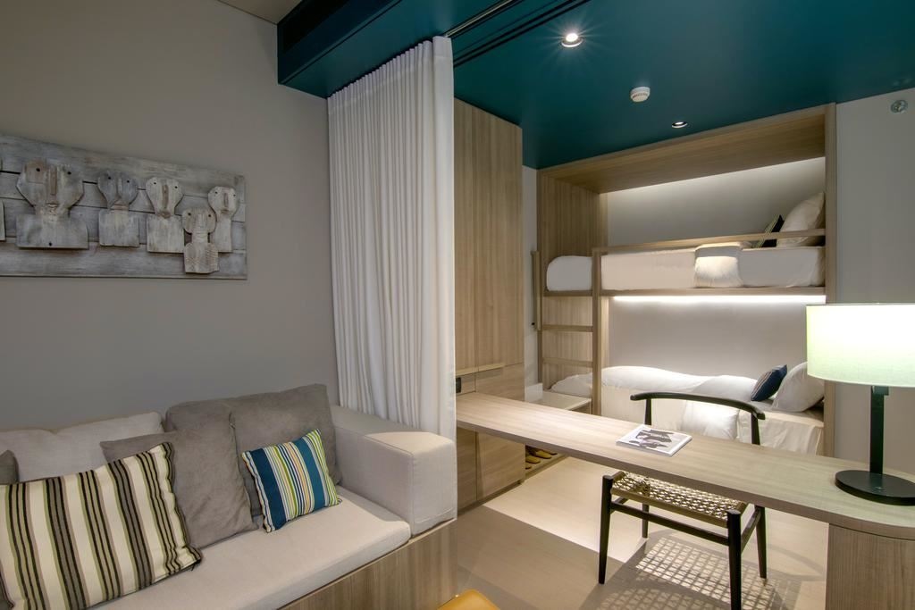 rooms-family-pool-suite