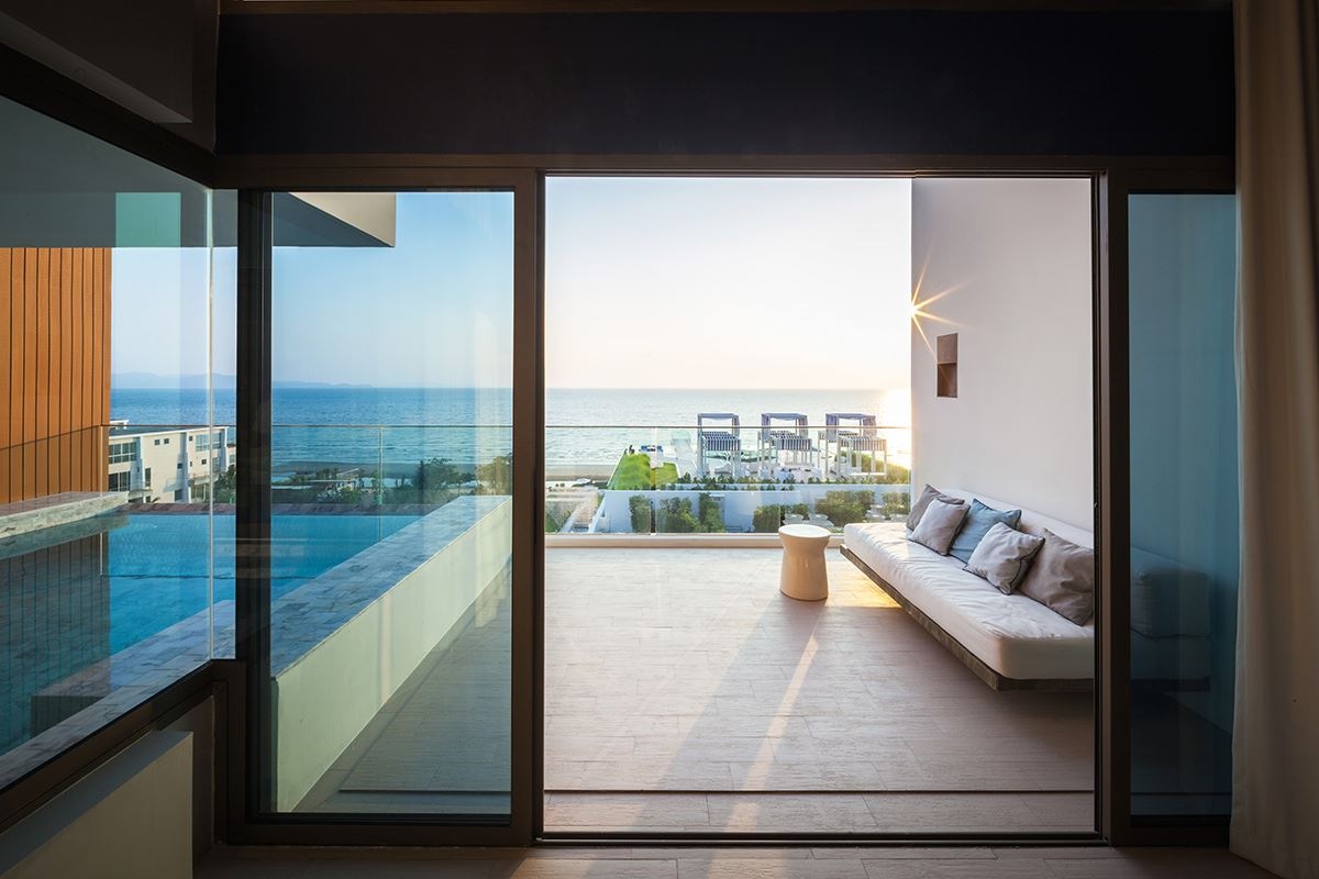 rooms-sky-pool-villa