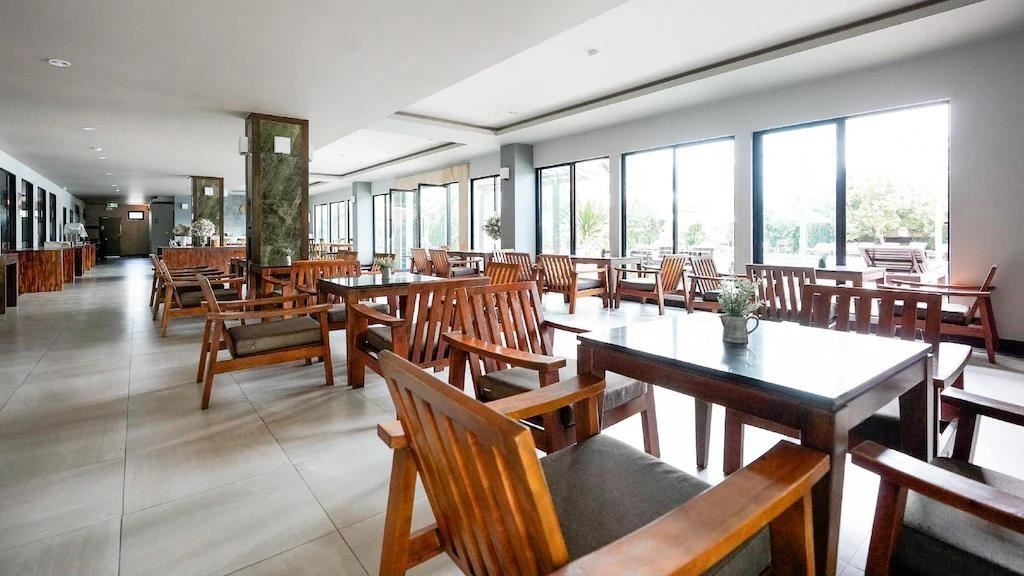 restaurants-savotel-restaurant