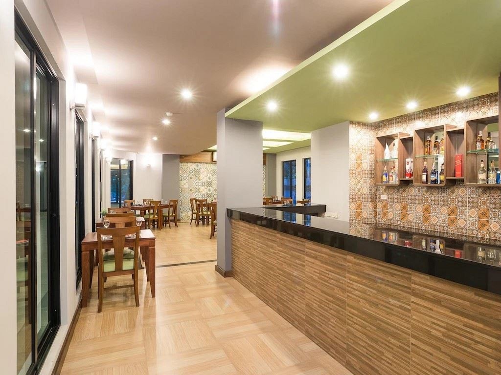 bars-savotel-restuarant