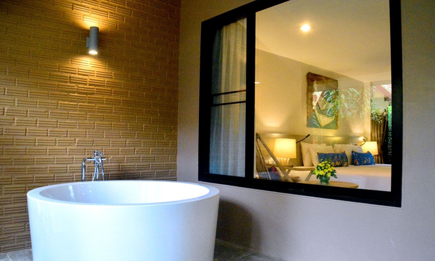 rooms-grand-deluxe-room