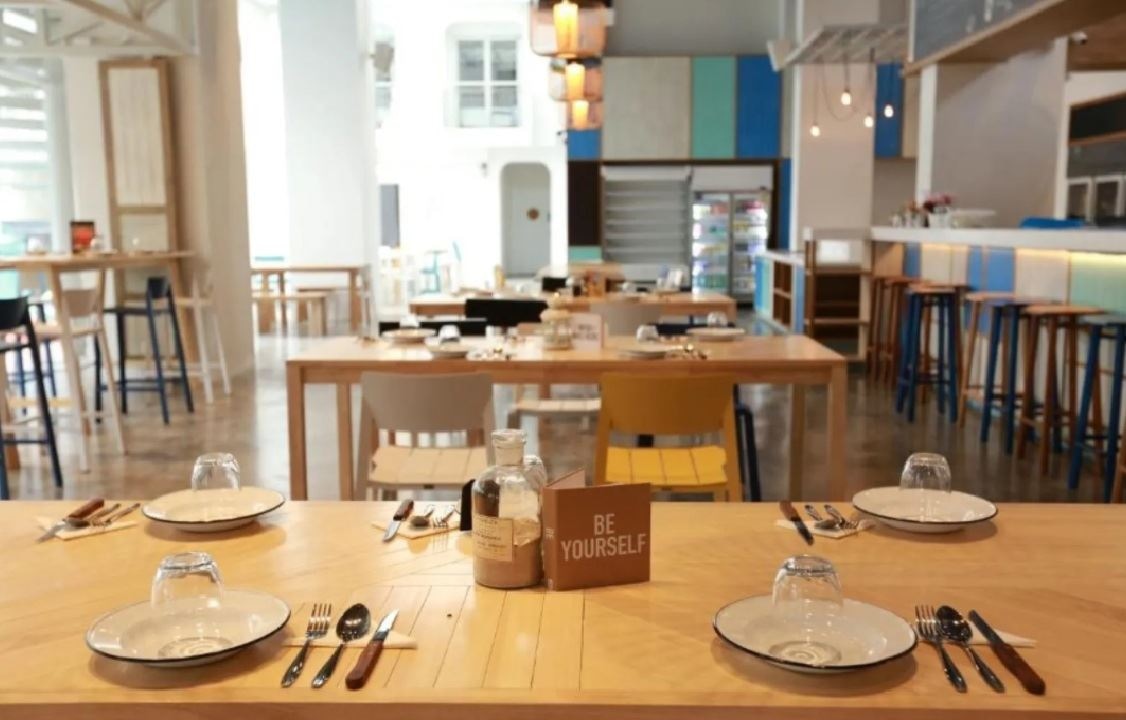 restaurants-splash-bar-and-bite