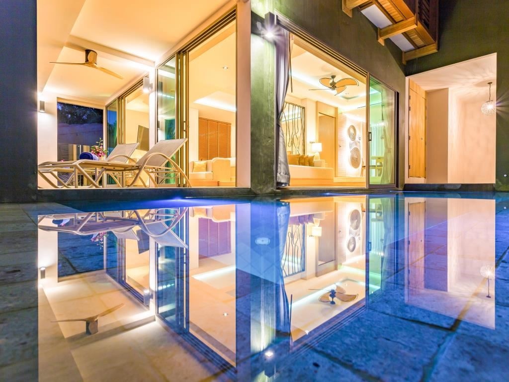 rooms-deluxe-pool-villa