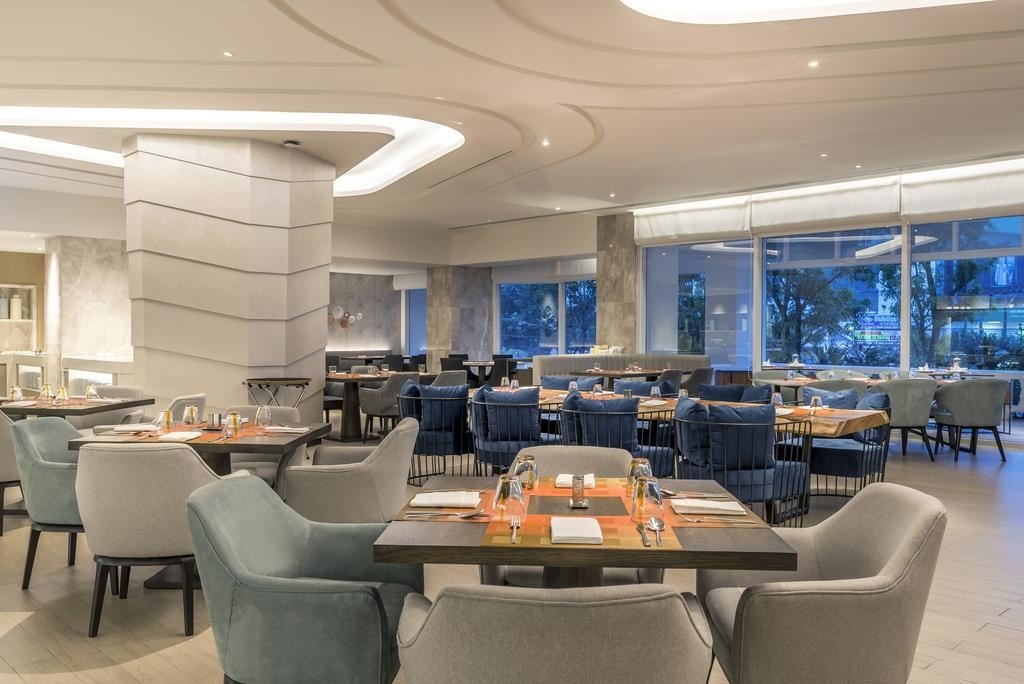 restaurants-amor-restaurant