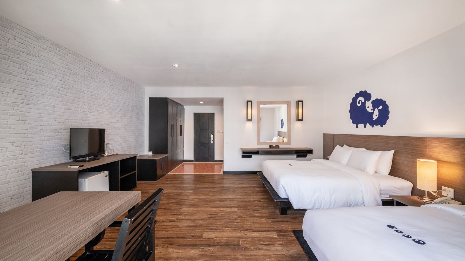 rooms-koko-family	room-for-3-person-one-king-bed-+-one-single-bed-40sqm