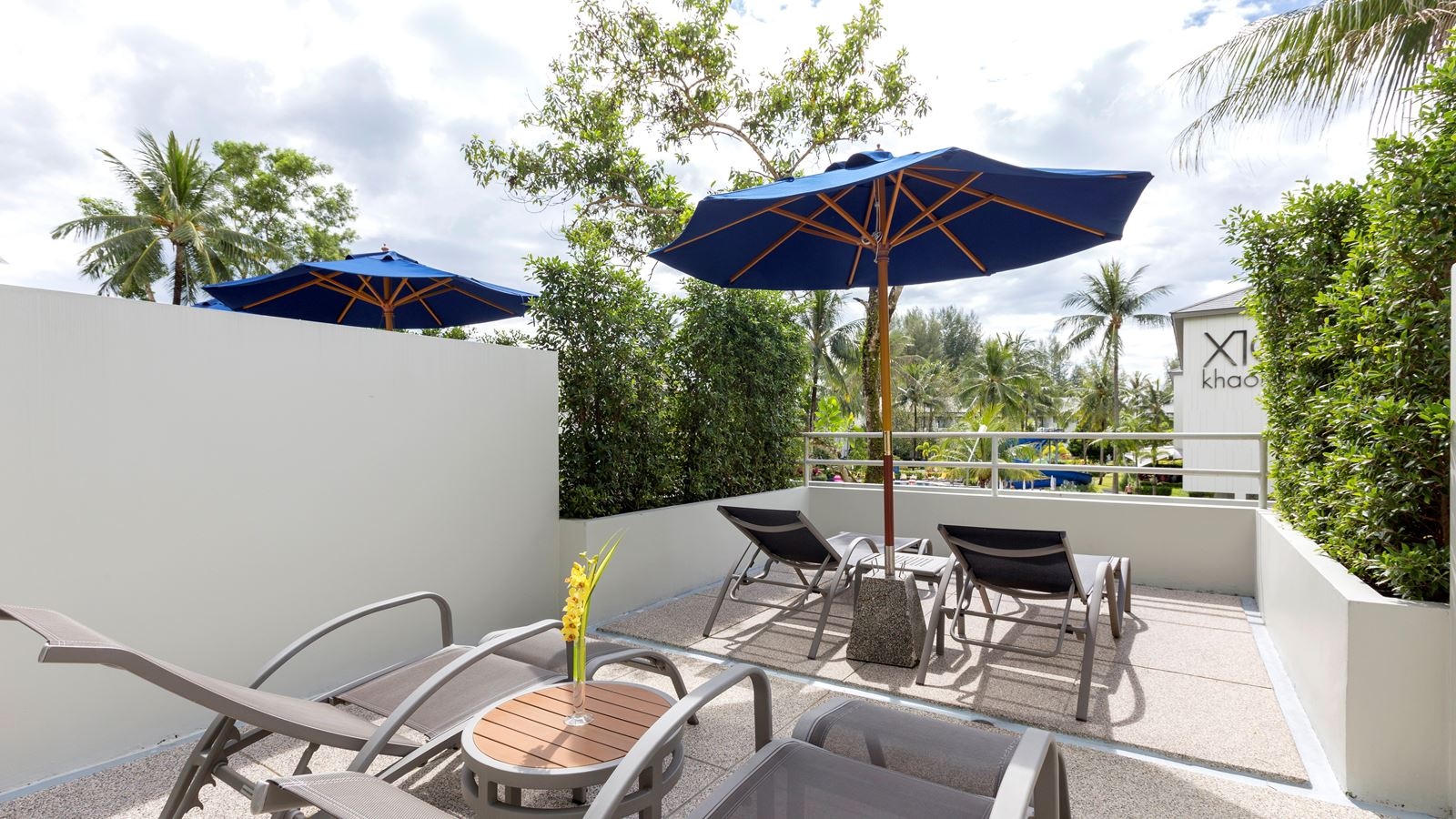 rooms-deluxe-triple-room