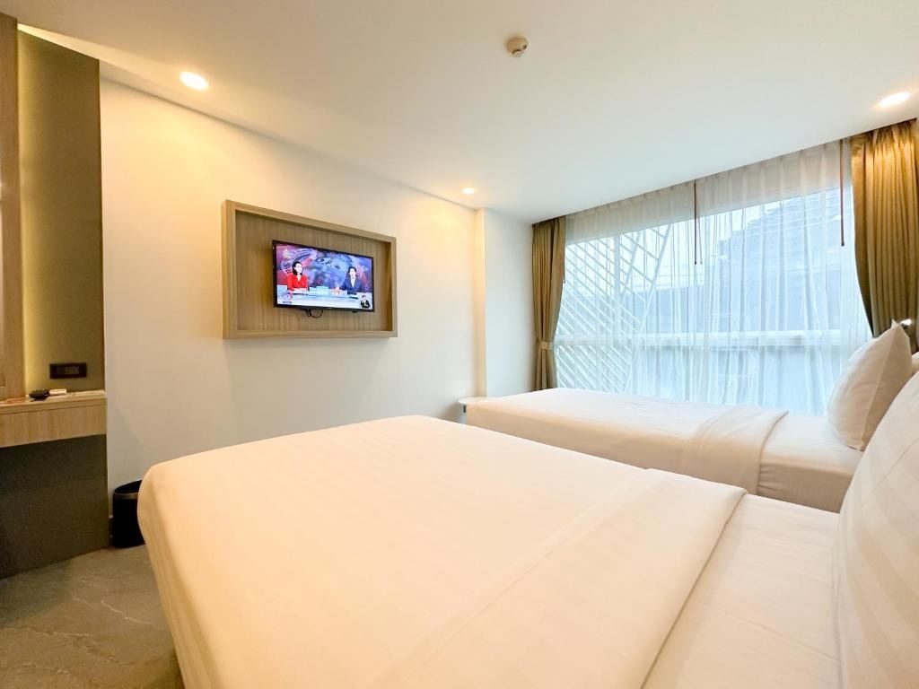 rooms-premium-superior-twin-room