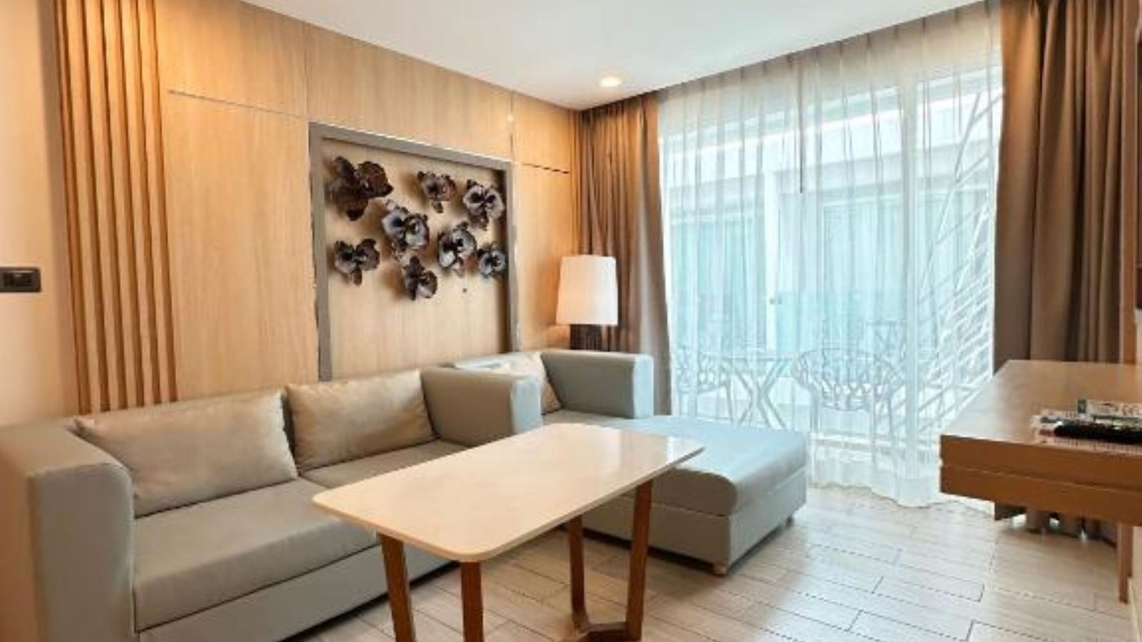 rooms-one-bedroom-suite