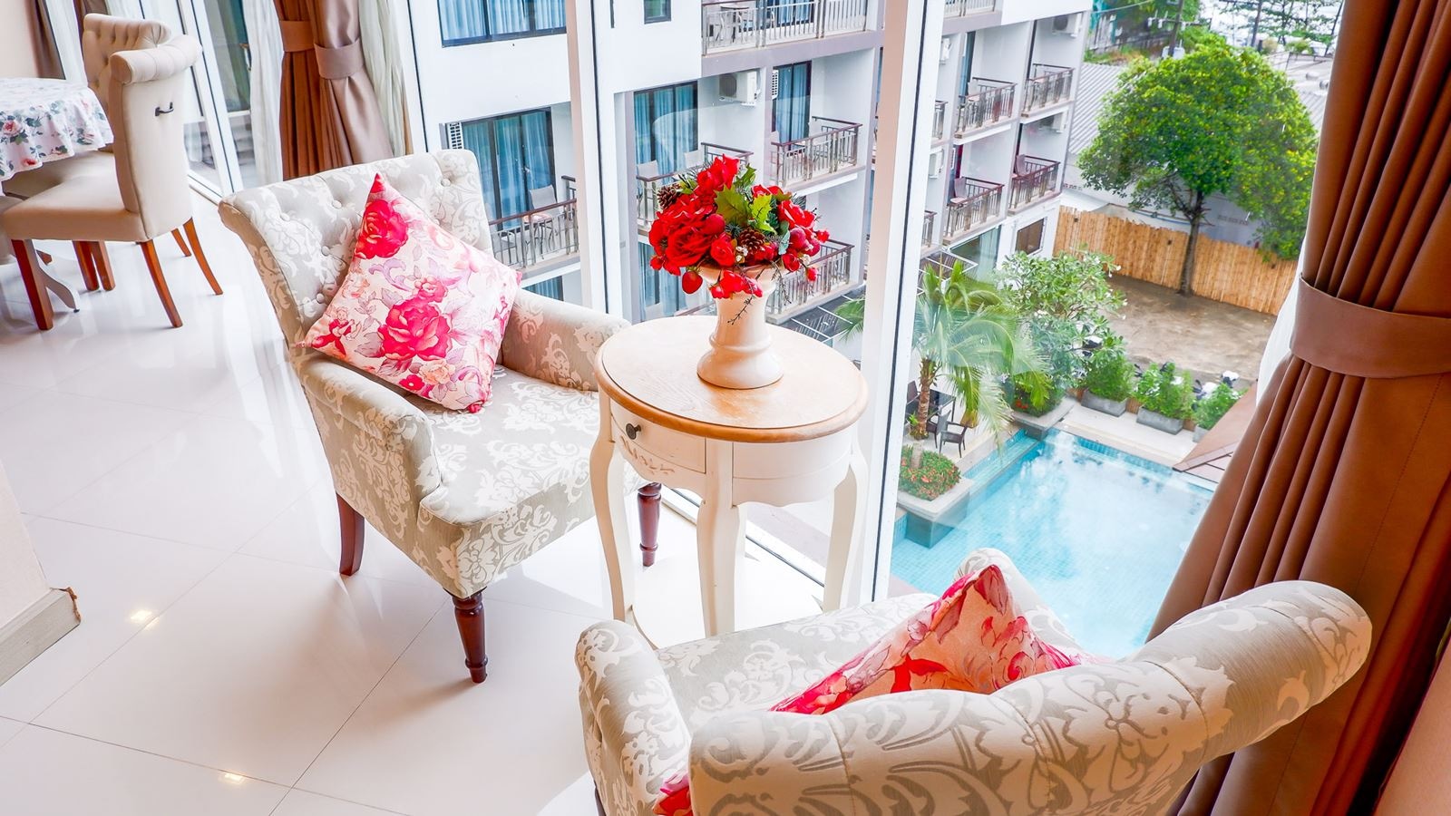 rooms-executive-suite