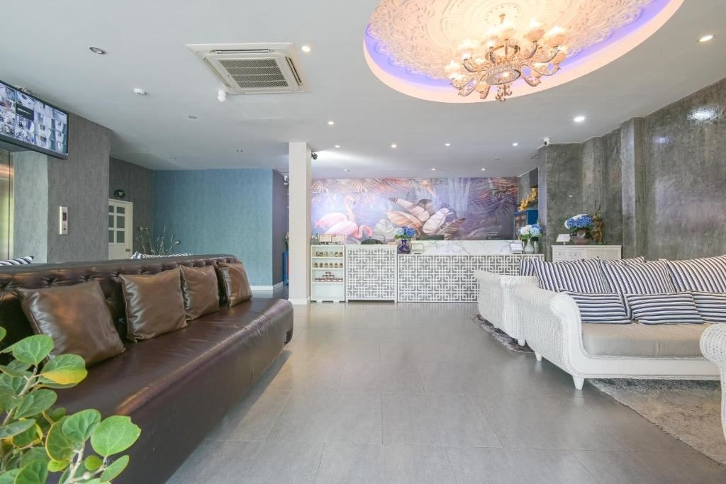 general-main-building