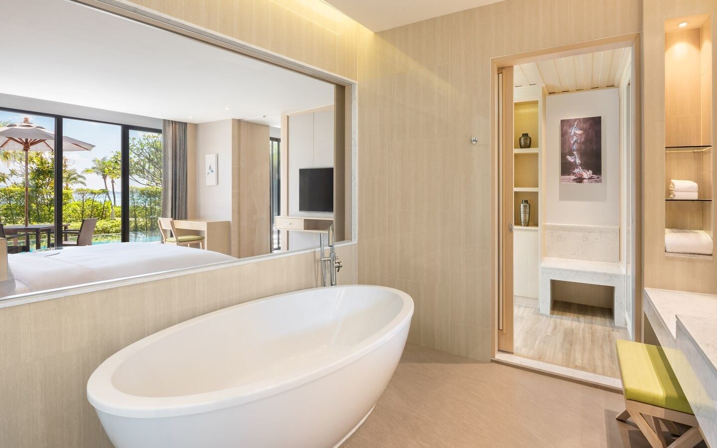 rooms-pool-villa-2nd-chd-share-bed