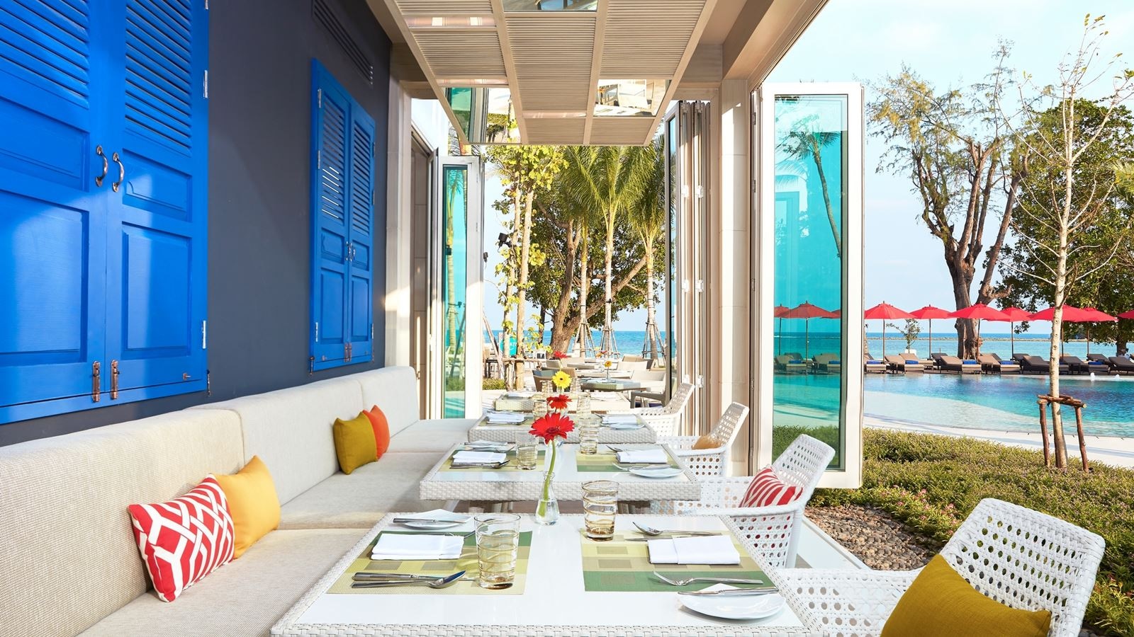 restaurants-amaya-food-gallery-at-amari-koh-samui