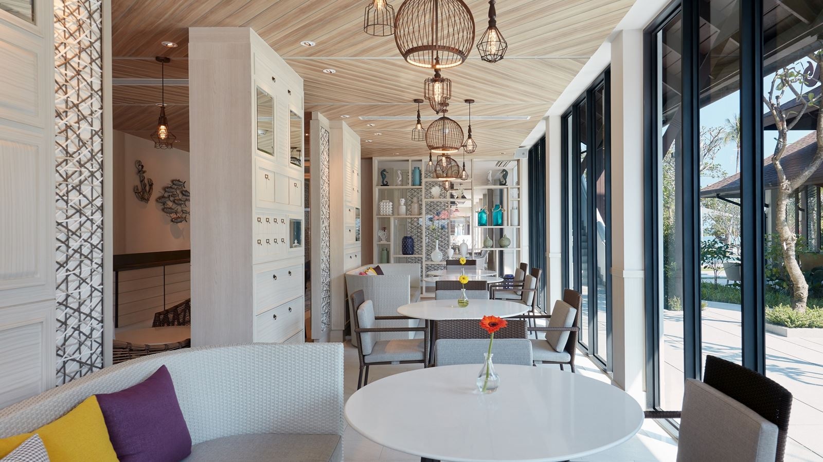 restaurants-amaya-cafe