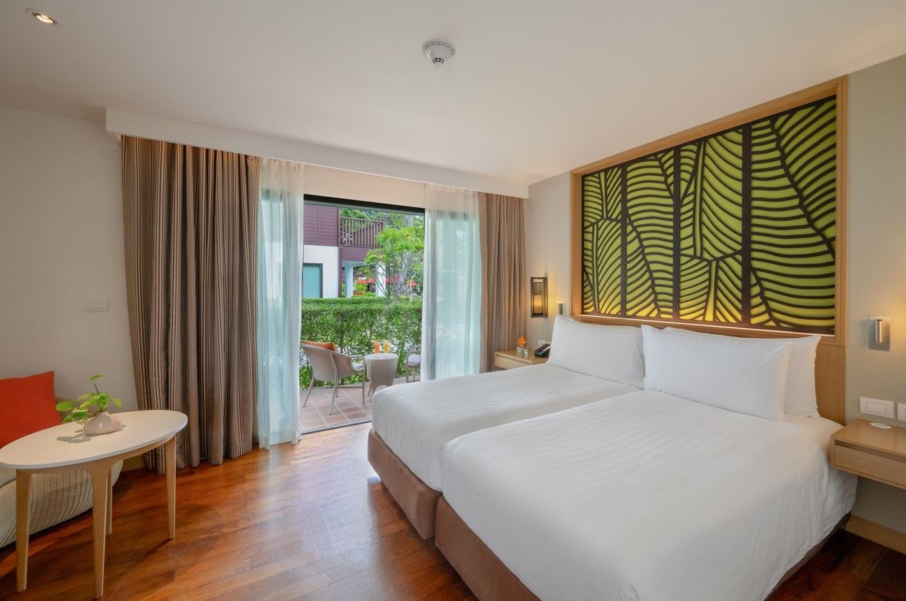 rooms-deluxe-thai-village