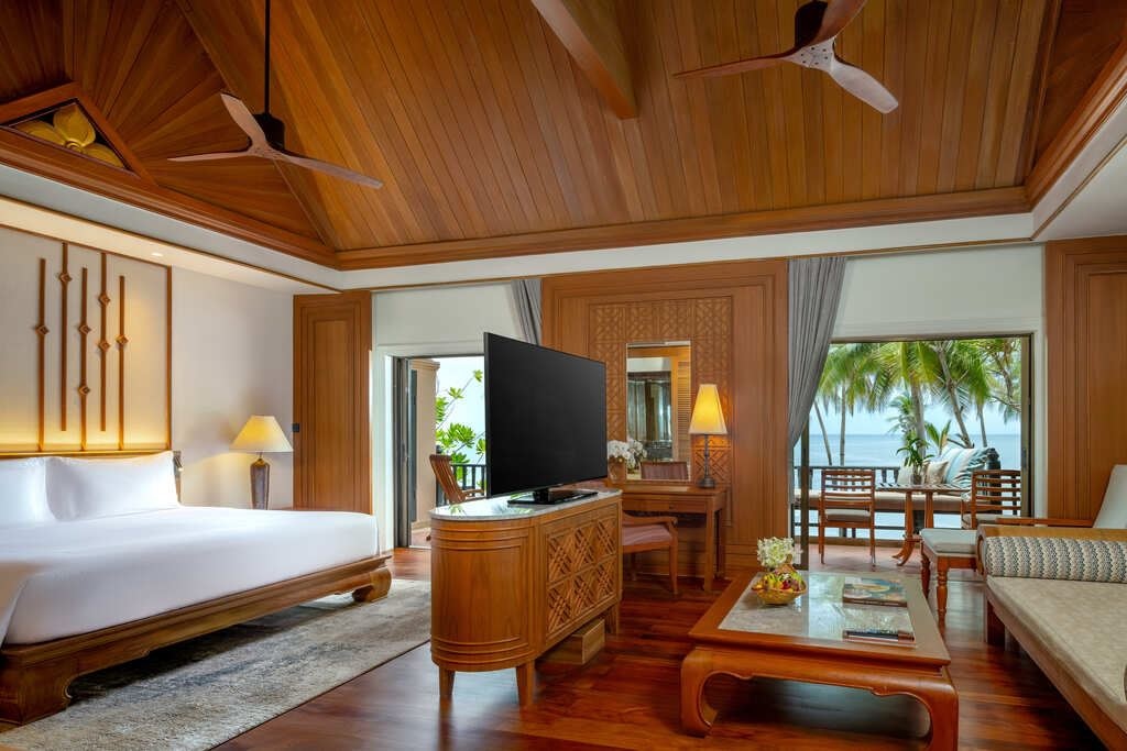 rooms-club-anantara-sea-view-suite