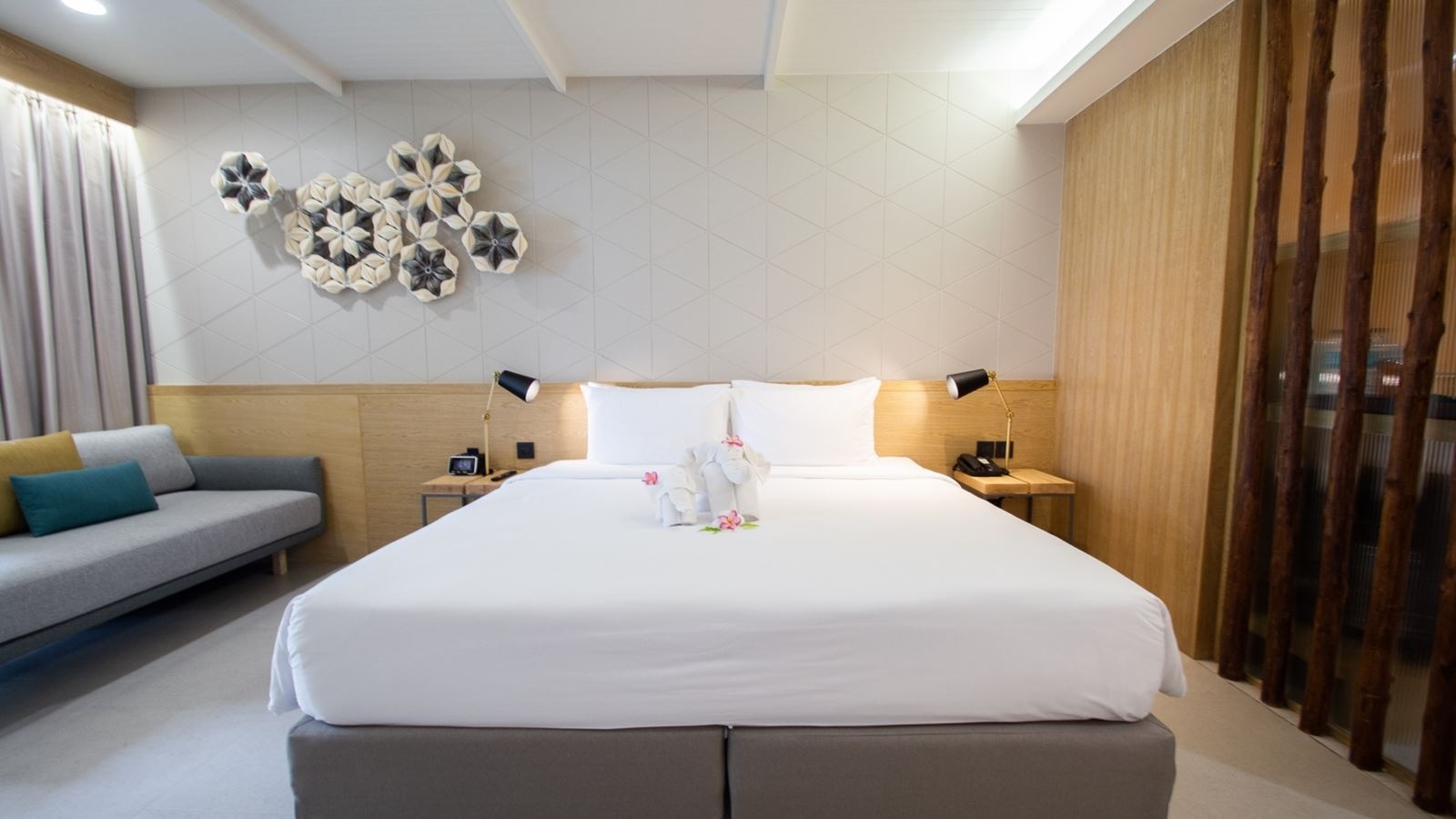 rooms-canna-deluxe-room