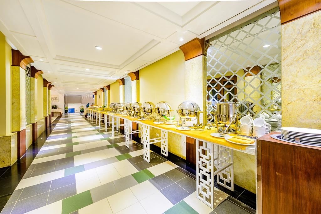 restaurants-maneekram-restaurant