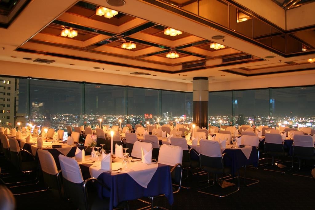 restaurants-sky-lounge-restaurant