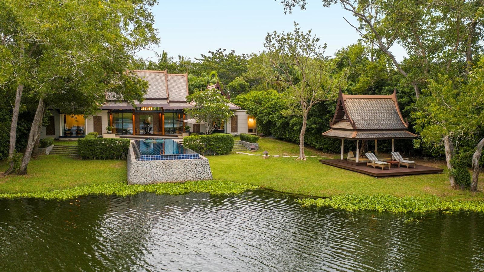 rooms-two-bedroom-doublepool-villa