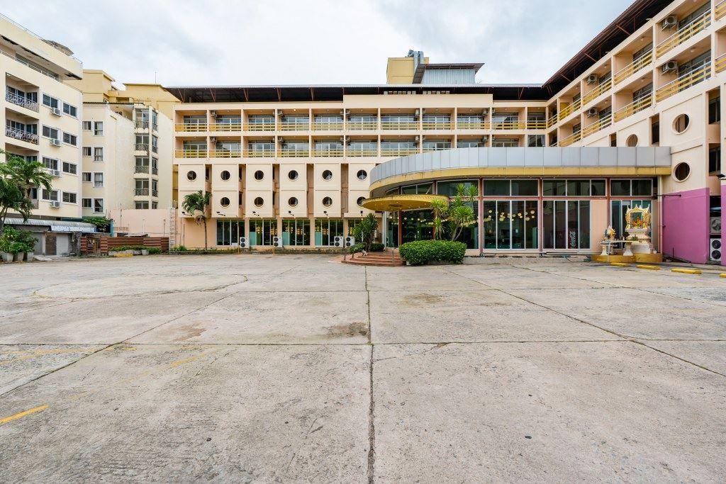 general-main-building