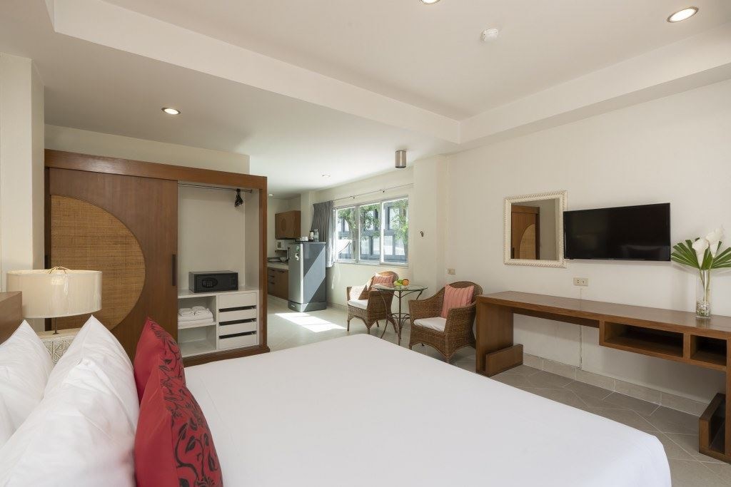 rooms-deluxe-double-room