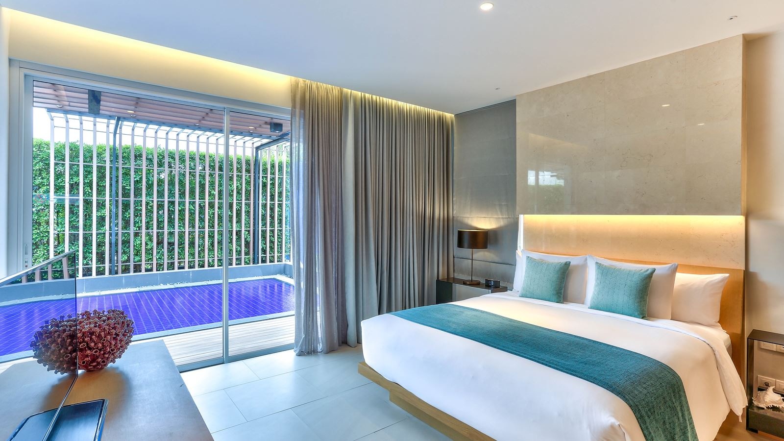 rooms-two-bedroom-tropical-suite-private-pool