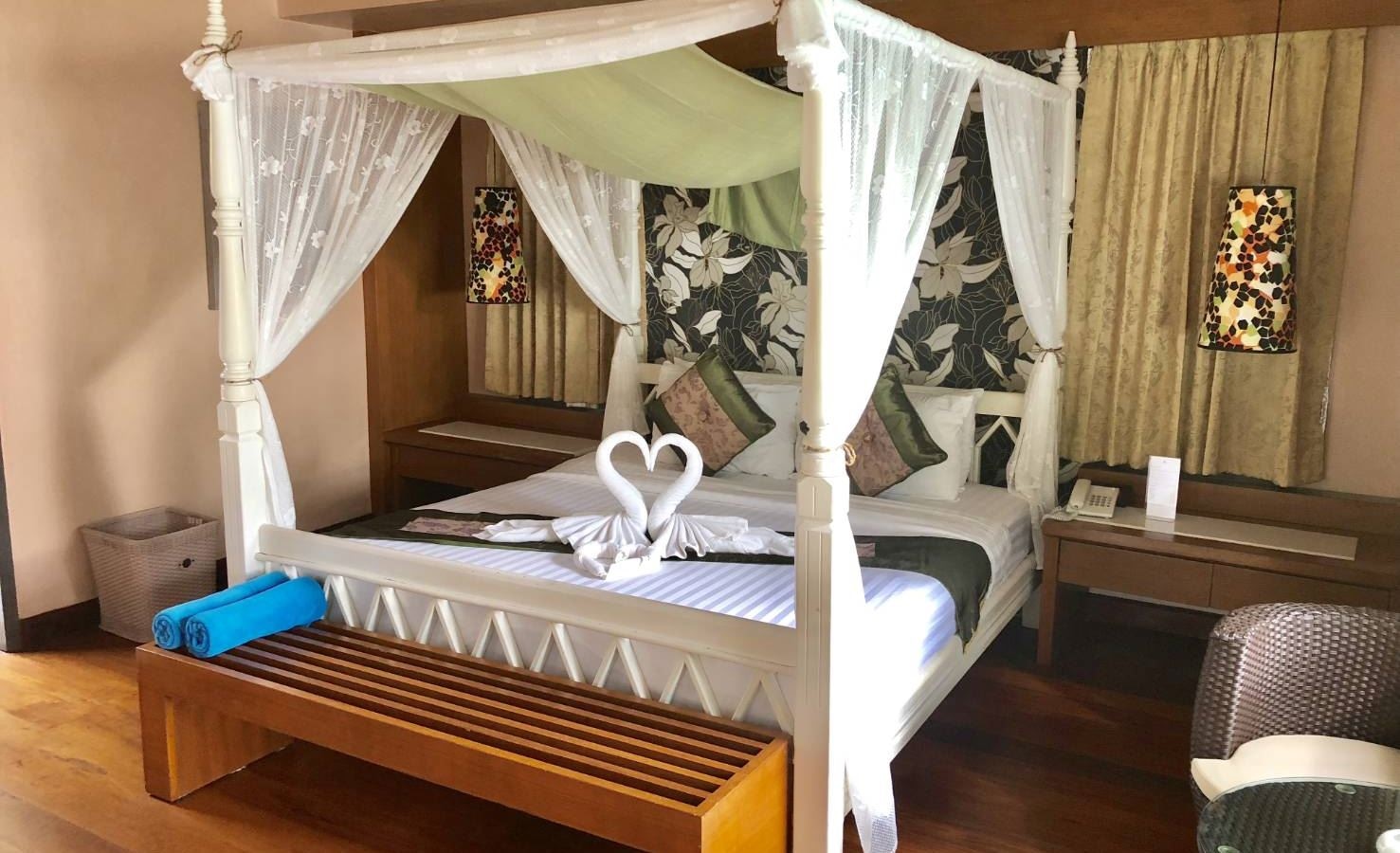 rooms-villa-sea-view