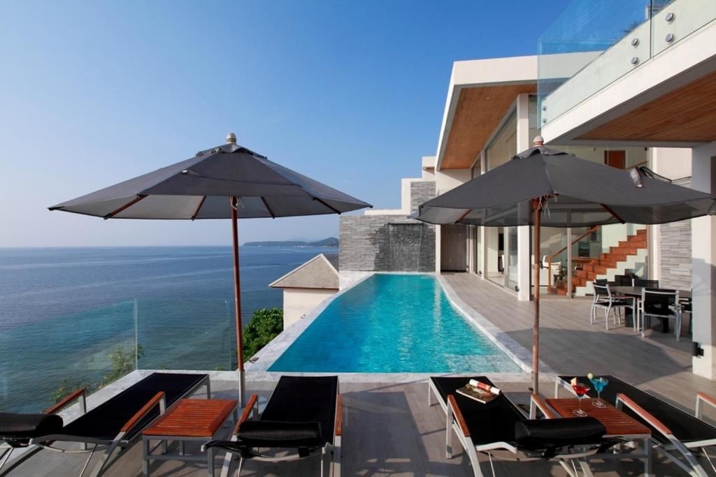 rooms-3-bedroom-ocean-front-pool-villa