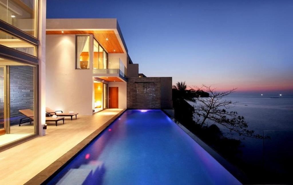 rooms-6-bedroom-ocean-front-pool-villa