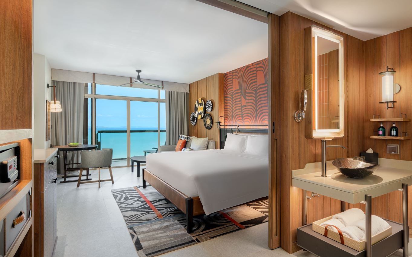 rooms-premium-explorer-king