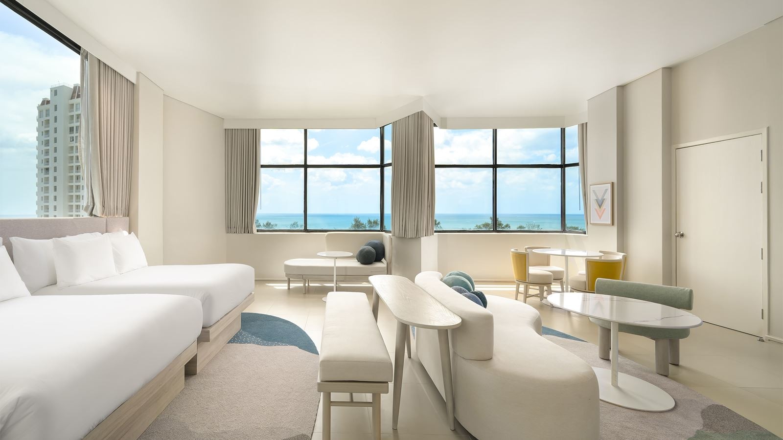 rooms-deluxe-suite-ocean-view