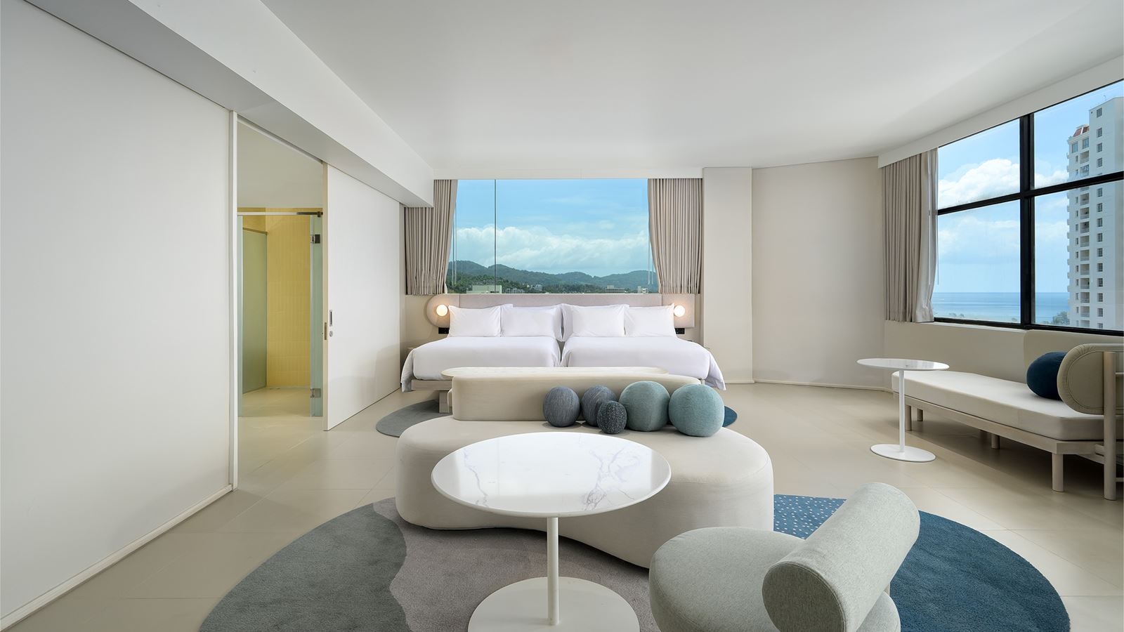 rooms-deluxe-suite-ocean-view