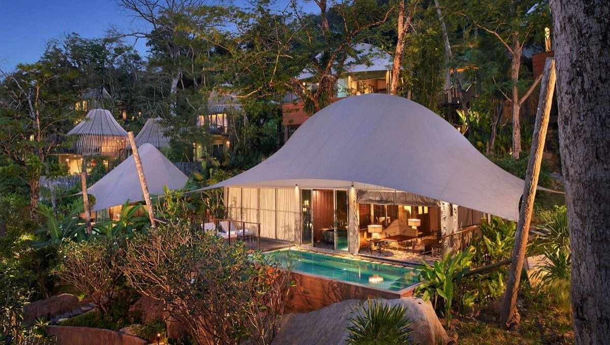 rooms-tent-pool-villa