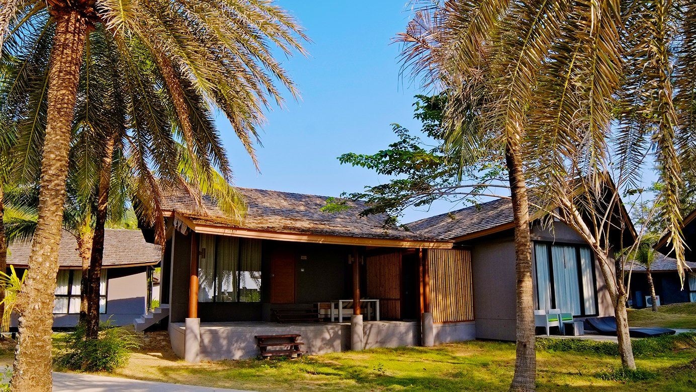 rooms-deluxe-villa-sea-view