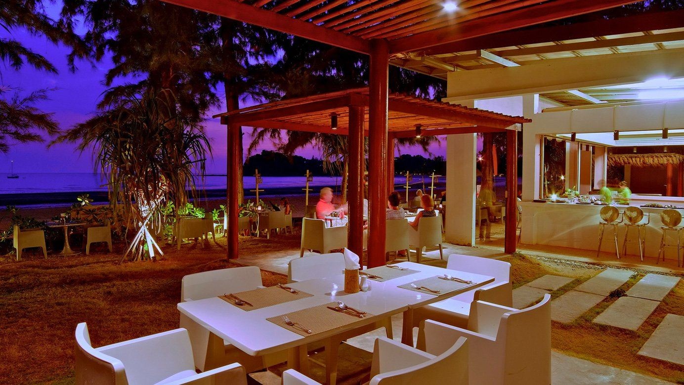 restaurants-baracuda-beach-restaurang